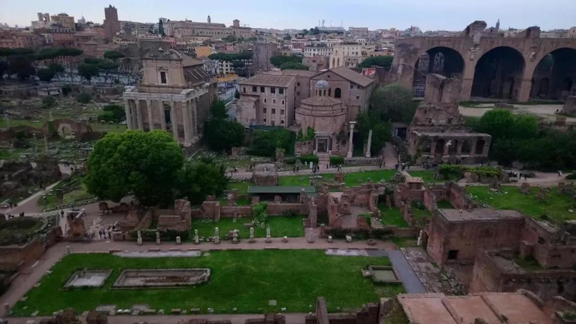 Charming Apartment Near The Colosseum 60 Sqm 4 Pers Air Conditiond Rome Italy