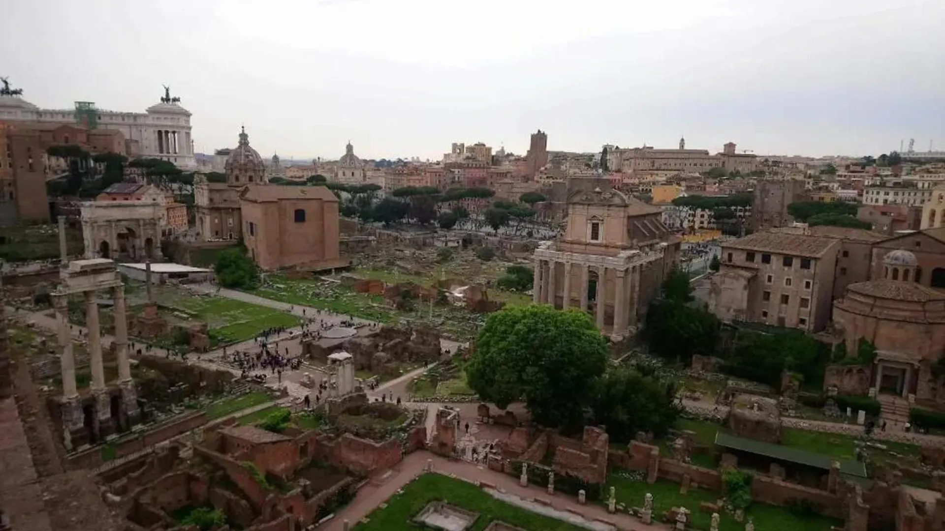 Charming Apartment Near The Colosseum 60 Sqm 4 Pers Air Conditiond Rome