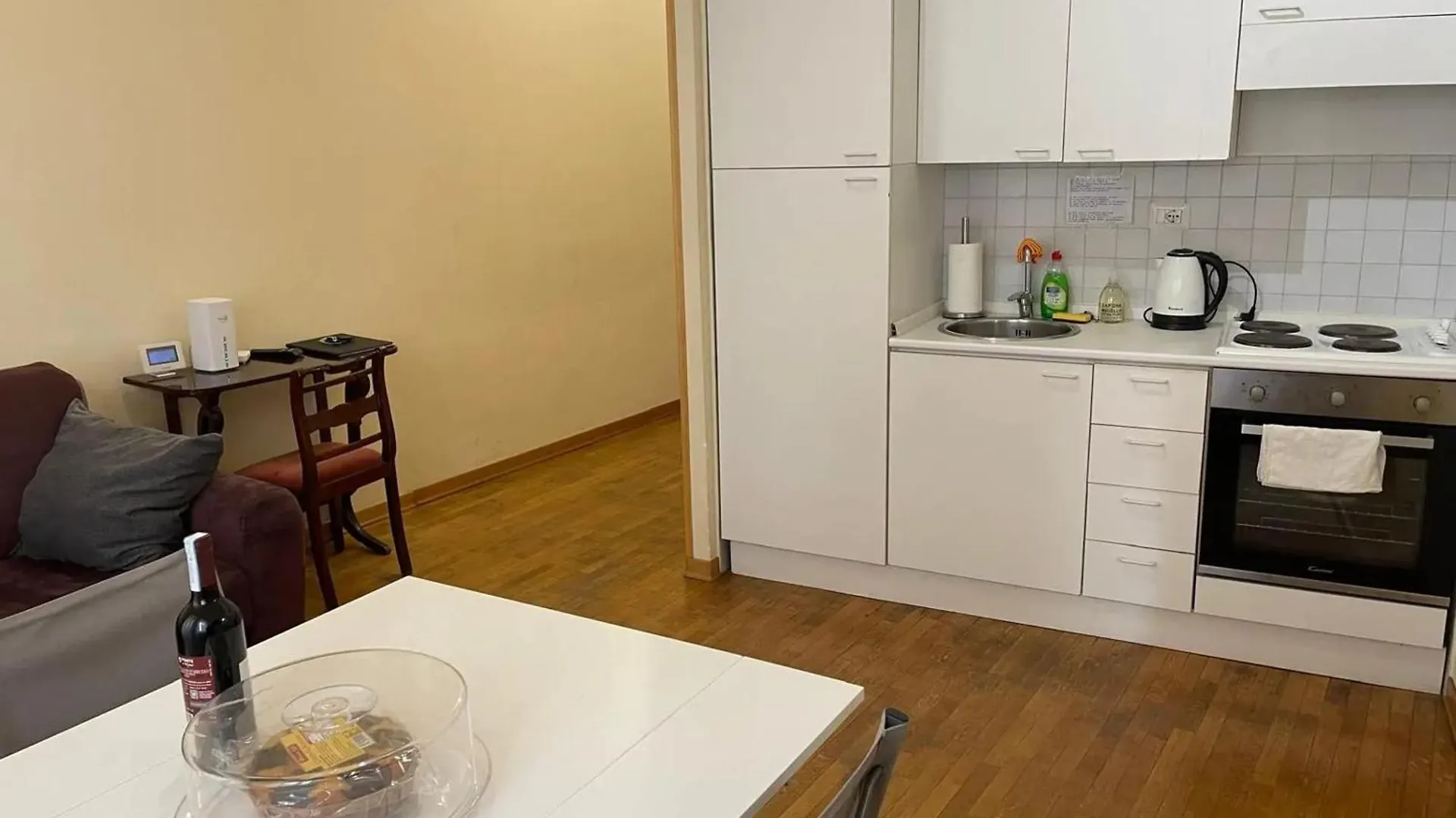 Charming Apartment Near The Colosseum 60 Sqm 4 Pers Air Conditiond Rome