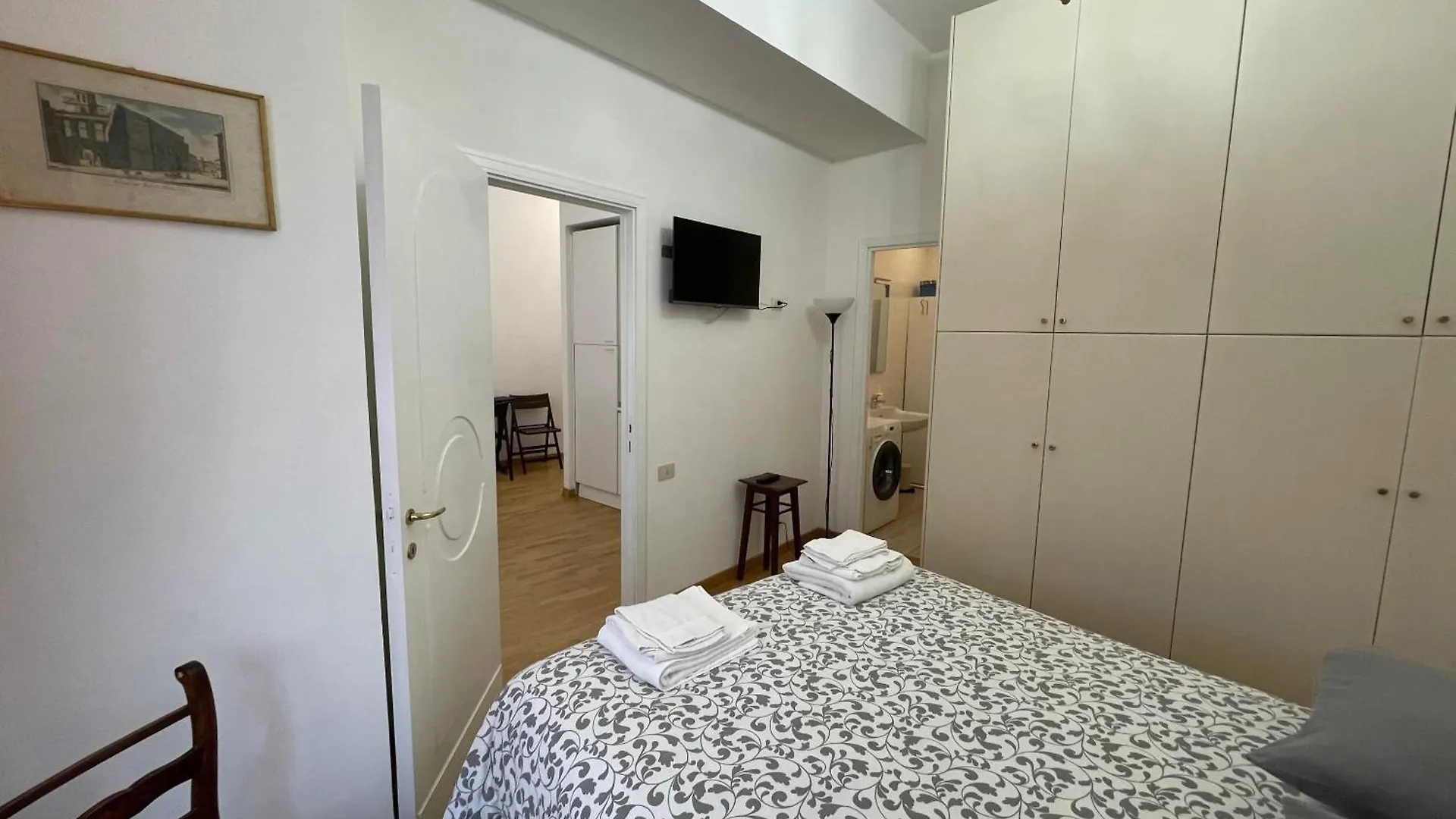Charming Apartment Near The Colosseum 60 Sqm 4 Pers Air Conditiond Rome Italy